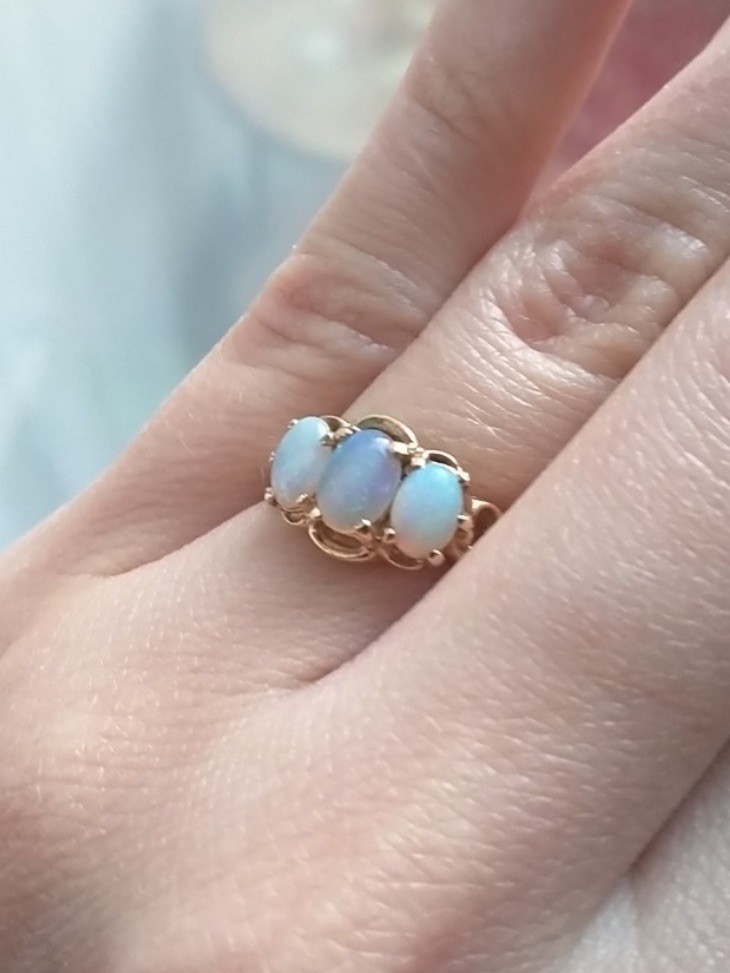 Antique Vintage 14k Yellow Gold Opal Trilogy Ring Size 6